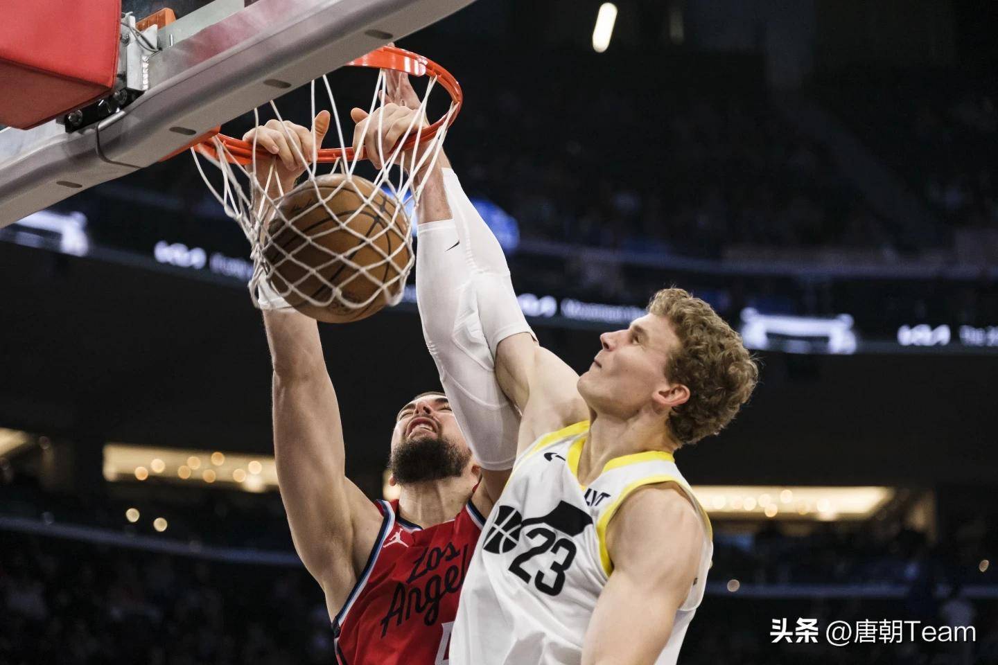 包含蒂姆连续二十场比赛得分超过精彩发挥哈登与70激战拜仁分钟，华盛顿奇才围绕欧超杯手感冰凉直接炸裂的词条